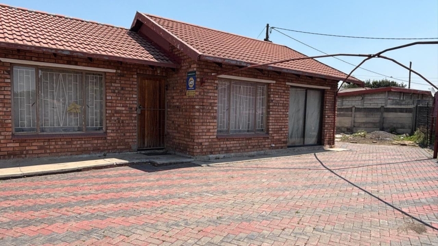 3 Bedroom Property for Sale in Boitekong Ext 3 North West